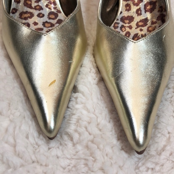 🆕 BN pair of gold pointed heels - Michael Antonio - Picture 5 of 7
